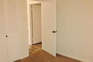 423 Columbia Cir, Irving, TX 75062 - Photo 29