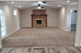 423 Columbia Cir, Irving, TX 75062 - Photo 9