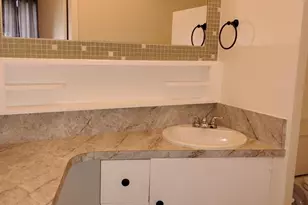 423 Columbia Cir, Irving, TX 75062 - Photo 21