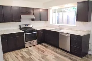 423 Columbia Cir, Irving, TX 75062 - Photo 15