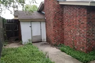 423 Columbia Cir, Irving, TX 75062 - Photo 17