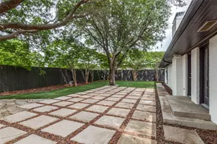 5919 Elderwood Dr, Dallas, TX 75230 - Photo 23