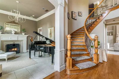 6911 Forest Glen Drive, Dallas, TX 75230 - Photo 3