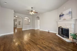 4206 Poppy Dr, Mansfield, TX 76063 - Photo 9