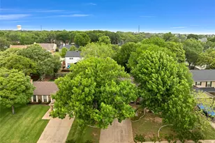 513 Harrington Ln, Euless, TX 76039 - Photo 23