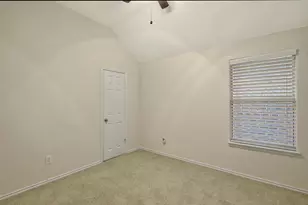 9205 Regal Oaks Dr, McKinney, TX 75072 - Photo 23