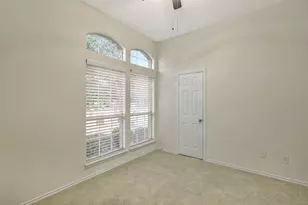 9205 Regal Oaks Dr, McKinney, TX 75072 - Photo 9