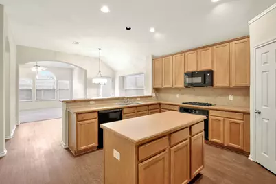 9205 Regal Oaks Drive, McKinney, TX 75072 - Photo 11