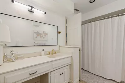 7105 Tophill Circle, Dallas, TX 75248 - Photo 19