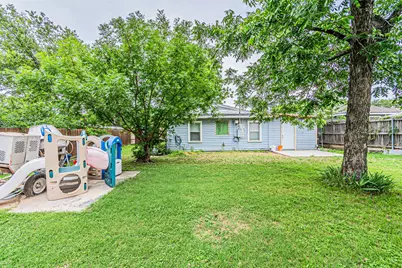 1108 Sharondale Street, Fort Worth, TX 76115 - Photo 29