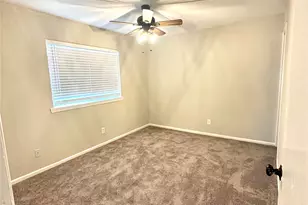1322 Shorecrest Dr, Garland, TX 75040 - Photo 5