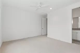 9624 Bellewood Dr, Dallas, TX 75238 - Photo 29