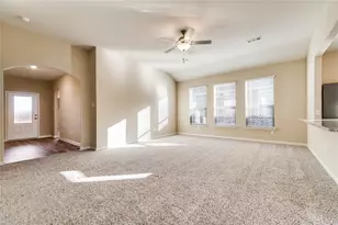 204 Lake Ridge Dr, Princeton, TX 75407 - Photo 5