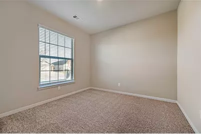 204 Lake Ridge Drive, Princeton, TX 75407 - Photo 11