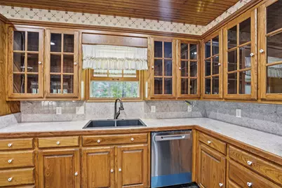 1000 Barry Lane, Cleburne, TX 76031 - Photo 11