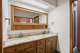 1000 Barry Ln, Cleburne, TX 76031 - Photo 21