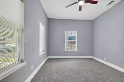 3454 Frazier Avenue, Fort Worth, TX 76110 - Photo 15