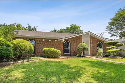 1405 Carnation Drive, Lewisville, TX 75067 - Photo 3