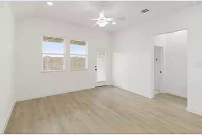 5915 Laurel Lake Lane, Pilot Point, TX 76258 - Photo 17