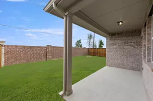 5915 Laurel Lk Ln, Pilot Point, TX 76258 - Photo 27
