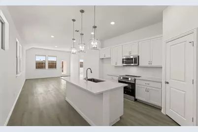 5915 Laurel Lake Lane, Pilot Point, TX 76258 - Photo 5