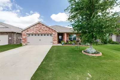 816 Ravenwood Lane, Van Alstyne, TX 75495 - Photo 1