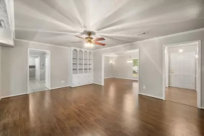 2305 Madison Circle, Corsicana, TX 75110 - Photo 5