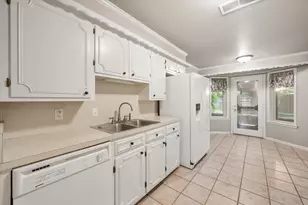 2305 Madison Cir, Corsicana, TX 75110 - Photo 15