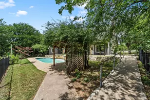 1561 Whitecrest Dr, Whitney, TX 76692 - Photo 25