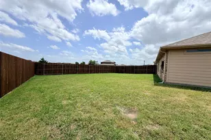 520 Cantebury Park Ln, Ponder, TX 76259 - Photo 25