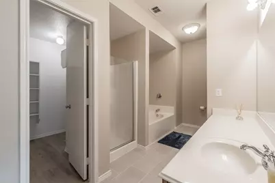 629 Chalk Knoll Road, Fort Worth, TX 76108 - Photo 19
