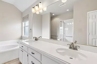 1549 Waterford Drive, Lewisville, TX 75077 - Photo 13