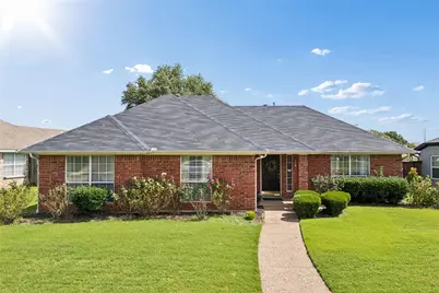 1549 Waterford Drive, Lewisville, TX 75077 - Photo 31