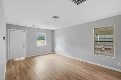 4508 Fletcher Avenue, Fort Worth, TX 76107 - Photo 11