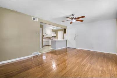 4723 Victor Street #D, Dallas, TX 75246 - Photo 3