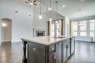 7915 Pimlico Drive, Irving, TX 75063 - Photo 9