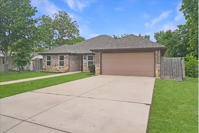 429 Cresthill Drive, Mesquite, TX 75149 - Photo 3