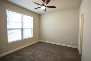 5075 Italia Ln, Grand Prairie, TX 75052 - Photo 17