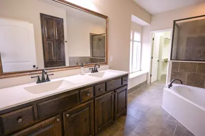 5075 Italia Lane, Grand Prairie, TX 75052 - Photo 15