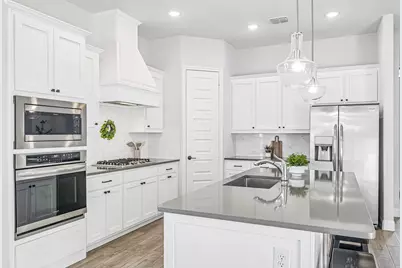 525 William Court, Arlington, TX 76002 - Photo 11