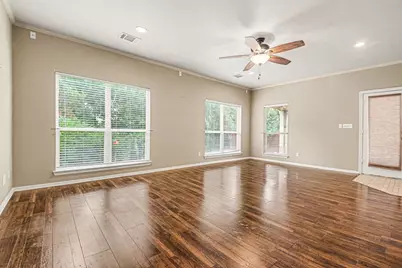 1342 Clear Creek Drive, Lewisville, TX 75067 - Photo 9