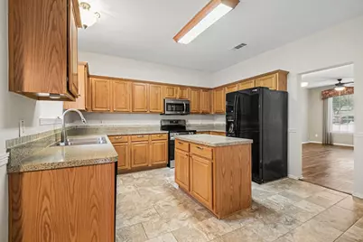 1342 Clear Creek Drive, Lewisville, TX 75067 - Photo 15