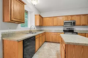 1342 Clear Creek Dr, Lewisville, TX 75067 - Photo 15