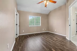 1342 Clear Creek Dr, Lewisville, TX 75067 - Photo 27