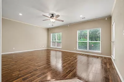 1342 Clear Creek Drive, Lewisville, TX 75067 - Photo 7