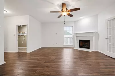 1342 Clear Creek Drive, Lewisville, TX 75067 - Photo 11