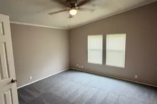 2321 Ridgeview St, Fort Worth, TX 76119 - Photo 7