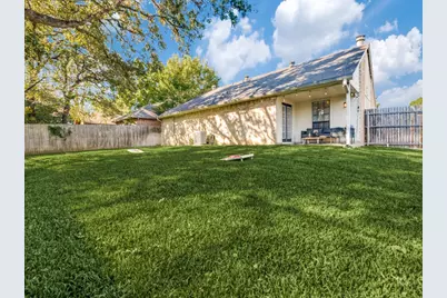 305 Westover Drive, Euless, TX 76039 - Photo 19