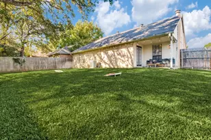 305 Westover Dr, Euless, TX 76039 - Photo 19