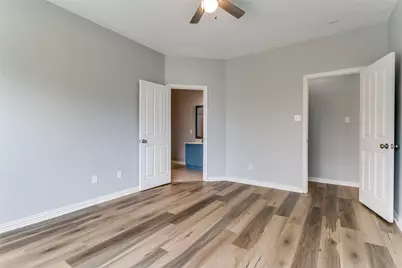 815 Creekside Drive, Little Elm, TX 75068 - Photo 15